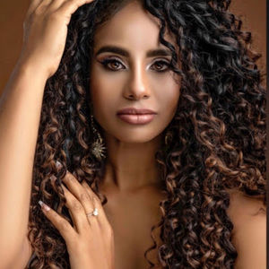 Meet your Posher, Kalessandra